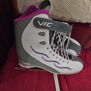 Woman's ice skates